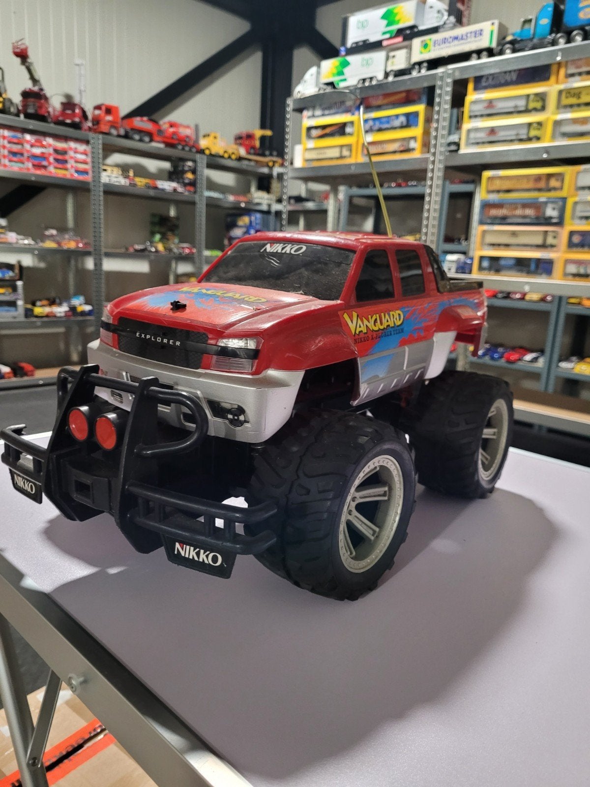 Monster truck, O, O, O, Ophalen of Verzenden