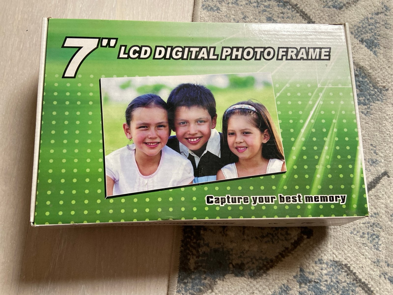 Nieuwe 7" LCD Digitale Fotolijst - Nooit Gebruikt, Overige merken, Nieuw, Ophalen of Verzenden, Kleiner dan 8 inch