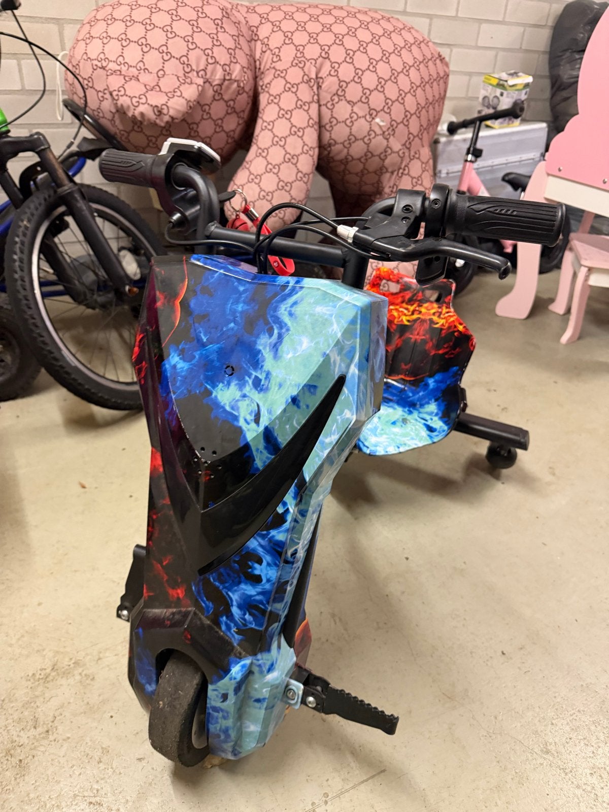 Elektrische Drift Trike - Vlammen Design, Fietsen en Brommers, Ophalen, Gebruikt, Overige typen