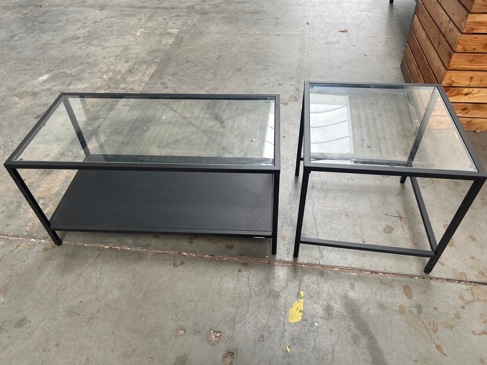 Set van 2 salontafels: Grote en Kleine Tafel, Ophalen, Nvt, Nvt, Nvt