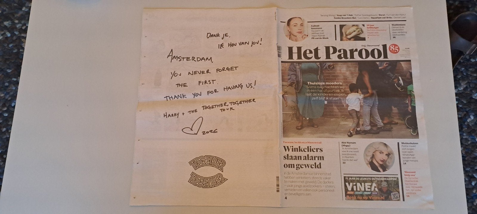 Het Parool 6 juni 2026 met Harry Styles bedankje, Ophalen, Overige landen