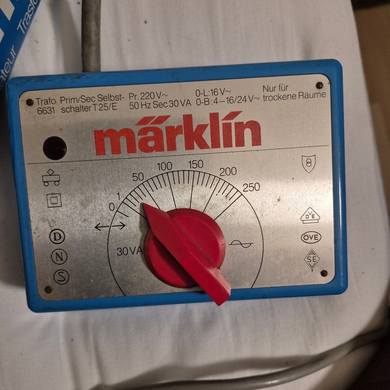 marklin trafo 6631, Gebruikt, Ophalen of Verzenden, Märklin, Transformator of Voeding