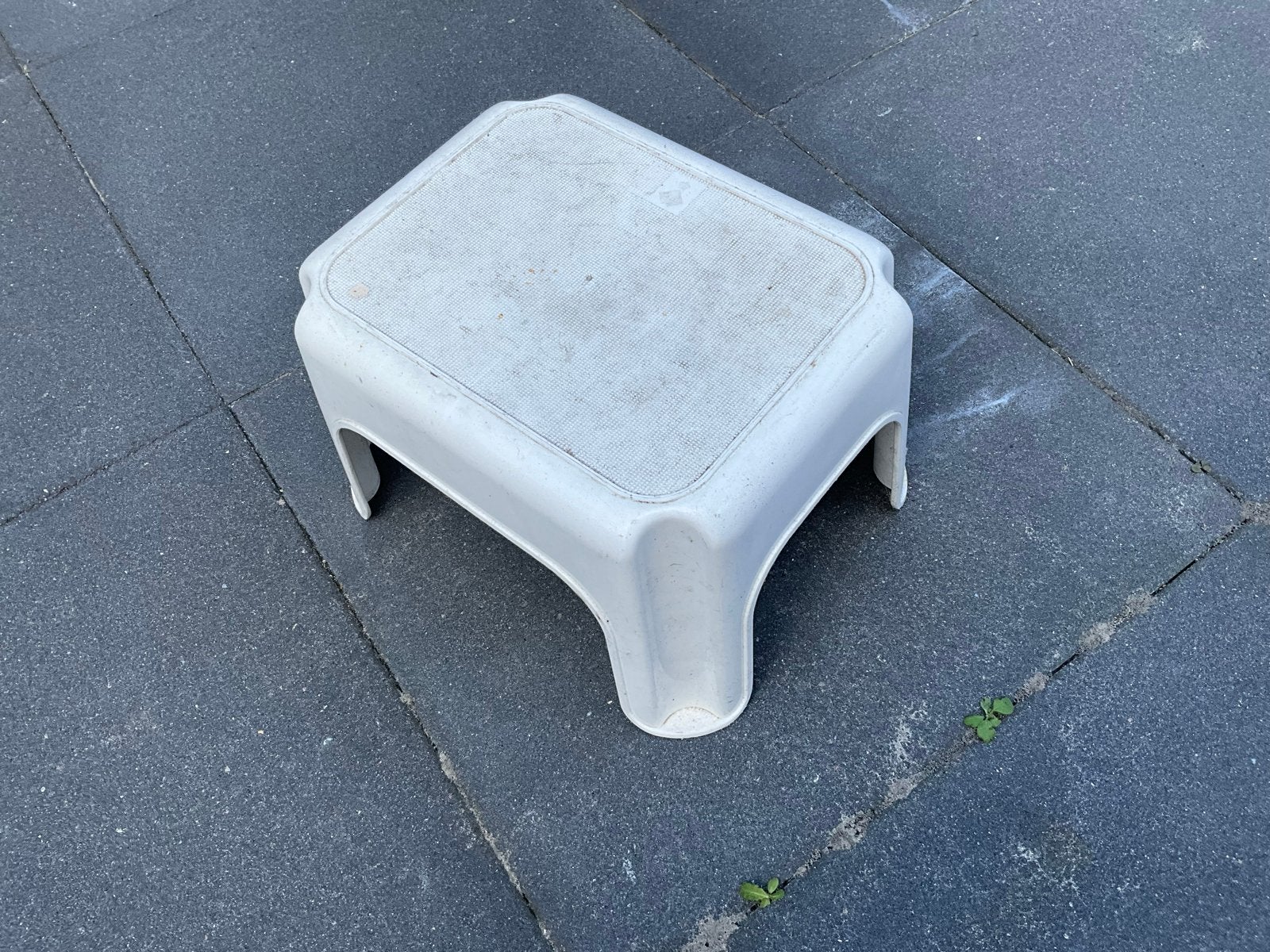 Gebruikt kunststof opstapje, Ophalen, Gebruikt, Kunststof