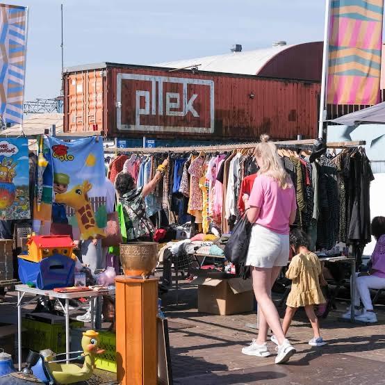 Hoekkraam ijhallen 3 mei, Ophalen of Verzenden
