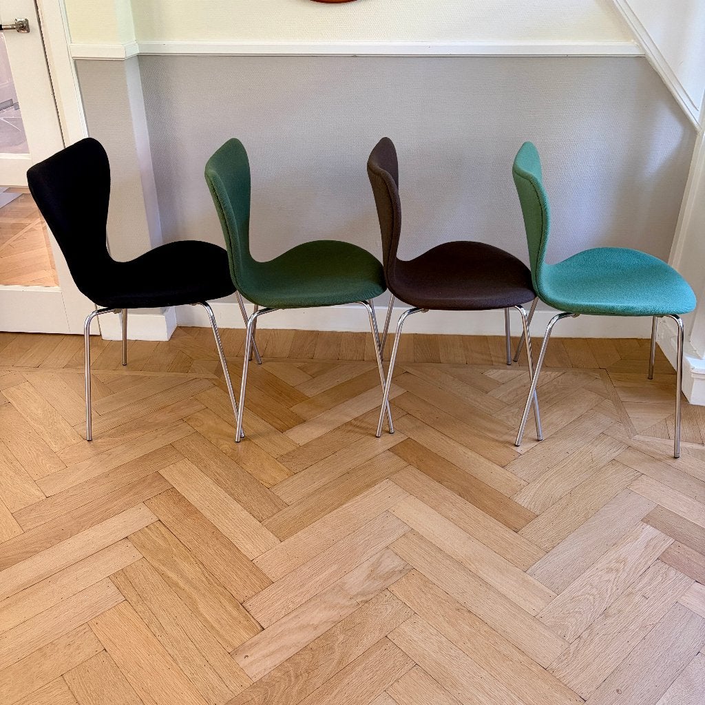Set van 4 vlinderstoelen, series 7 Arne Jacobsen, Ophalen, Gebruikt, Overige kleuren, Hout
