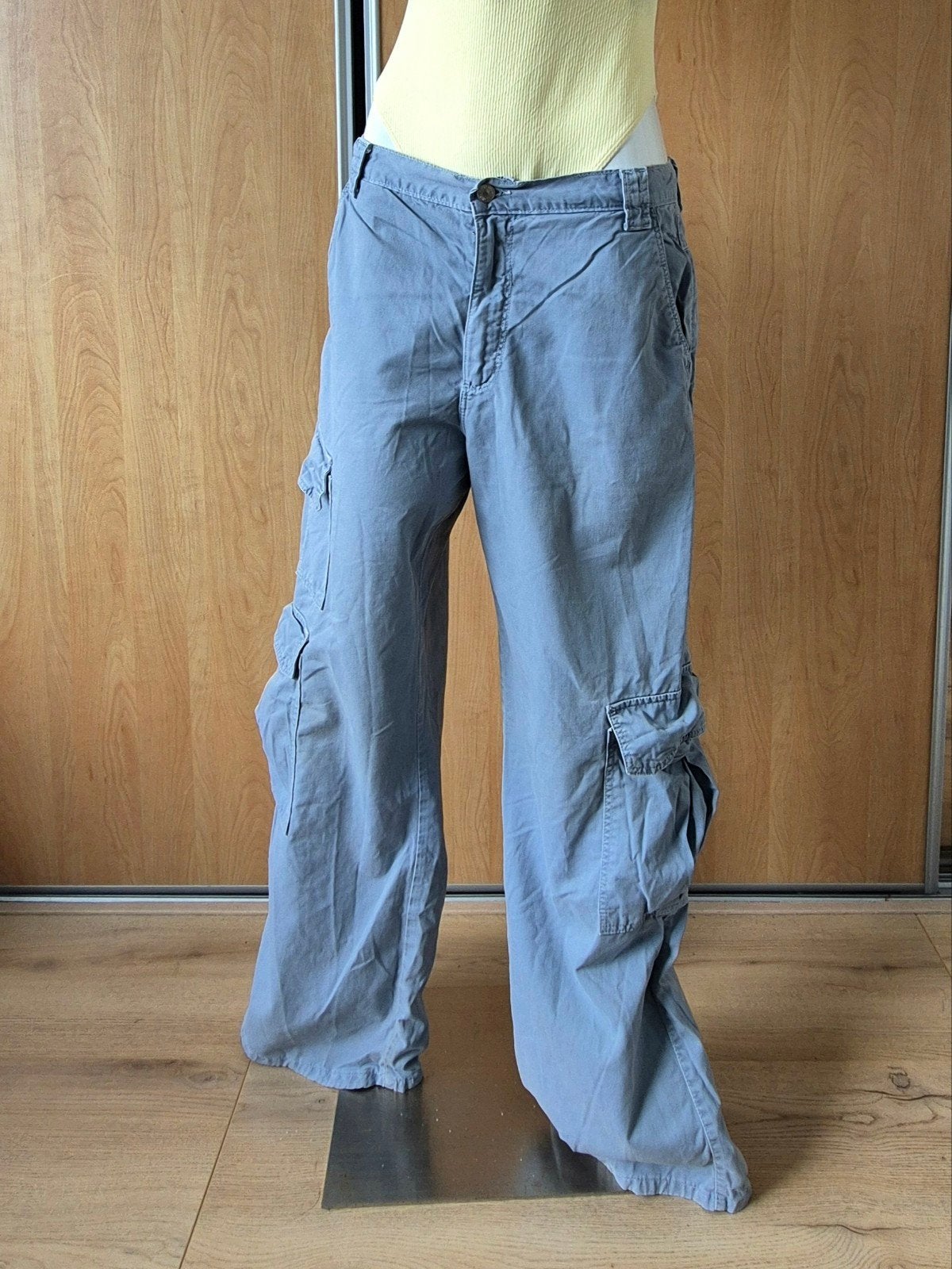 Zara Cargo Broek Grijs Maat 42, Zara, Maat 42/44 (L), Ophalen of Verzenden, Zo goed als nieuw