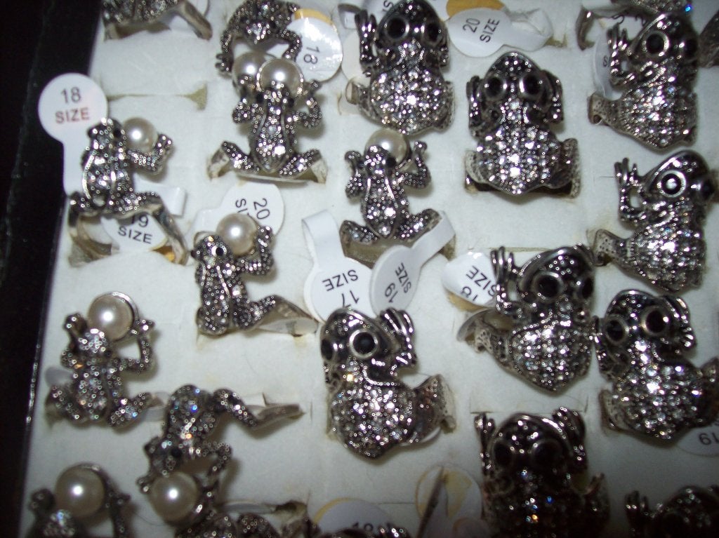 Ringen Kikkers Slangen Panter kopjes Mooie soorten 2 v 8,00, Met kristal, 19 tot 20, Nieuw, Dame of Heer