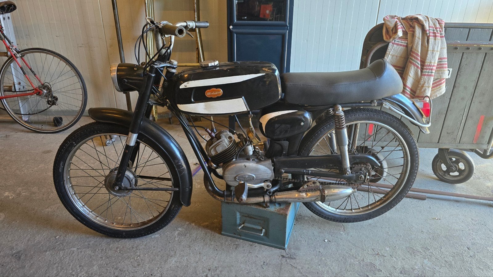 Mooie Malaguti 3MC Bromfiets 1962, Fietsen en Brommers, Overige merken, Maximaal 45 km/u, 3 versnellingen, 49 cc