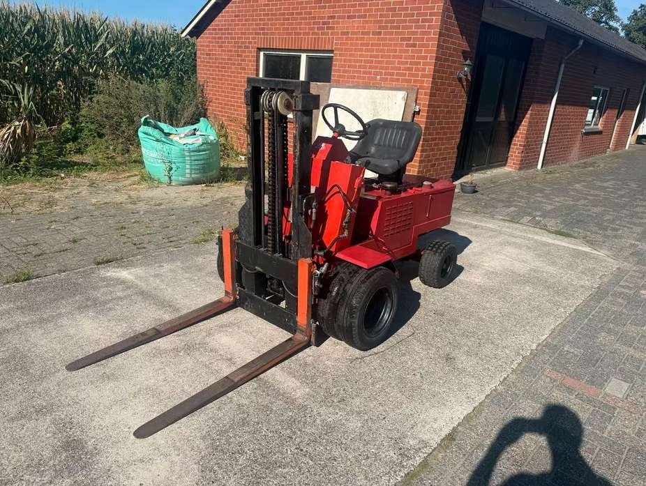 britruck , ruwterrein heftruck, Niet ingevuld, Niet ingevuld, Niet ingevuld