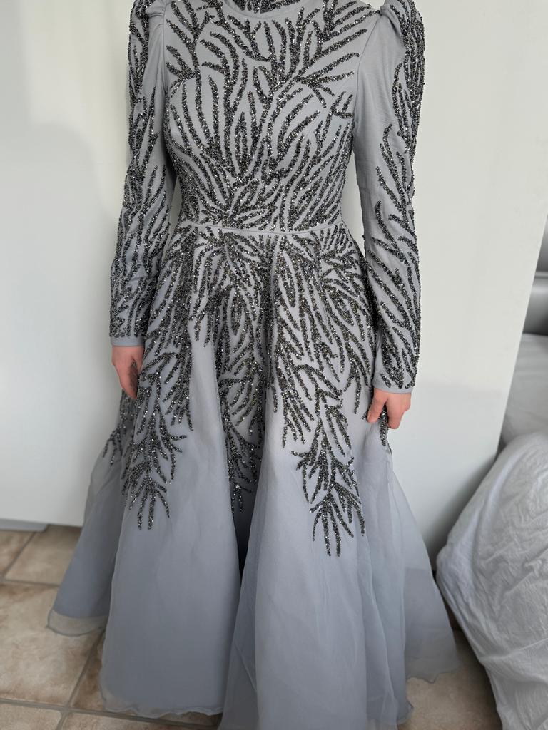 Abiye Galajurk - Zo goed als nieuw, Kleding | Dames, Gelegenheidskleding, Maat 38/40 (M), Galajurk, Ophalen of Verzenden, Zo goed als nieuw
