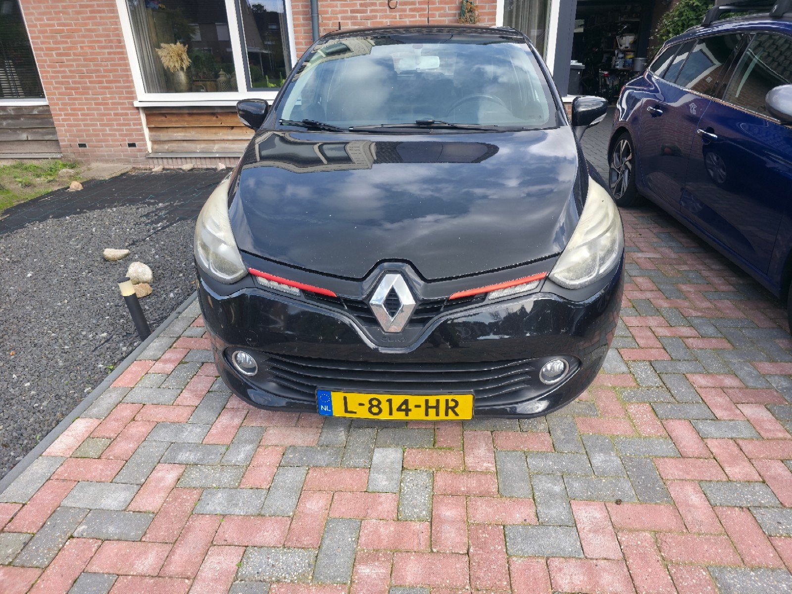 Renault Clio 1.2 16V 2013 – 5-deurs – zwart – APK tot mei 27, Auto's, Voorwielaandrijving, 1200 kg, Handgeschakeld, Particulier