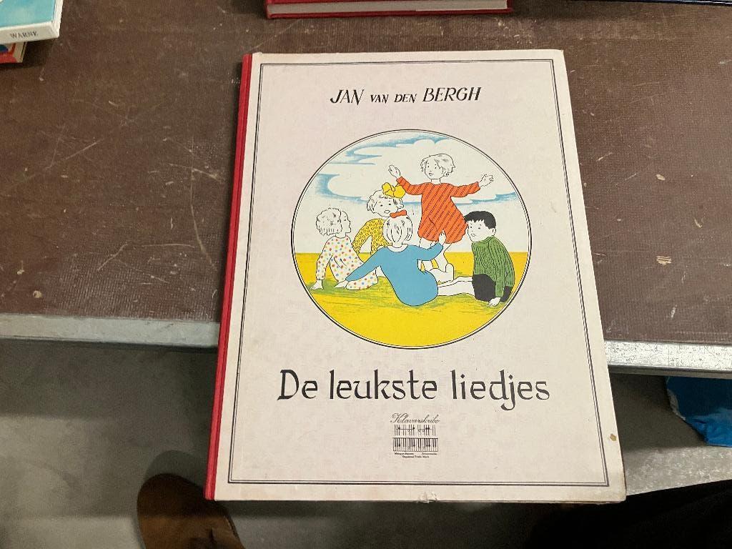liedjes kinderliedjes kinderen spelen zingen speelliedjes, Antiek en Kunst, Ophalen of Verzenden