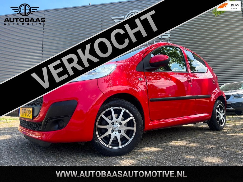 Peugeot 107 1.0-12V XS 5drs AUTOMAAT*APK t/m 03-2027* AIRCO+, Euro 5, Gebruikt, Zwart, 4 stoelen