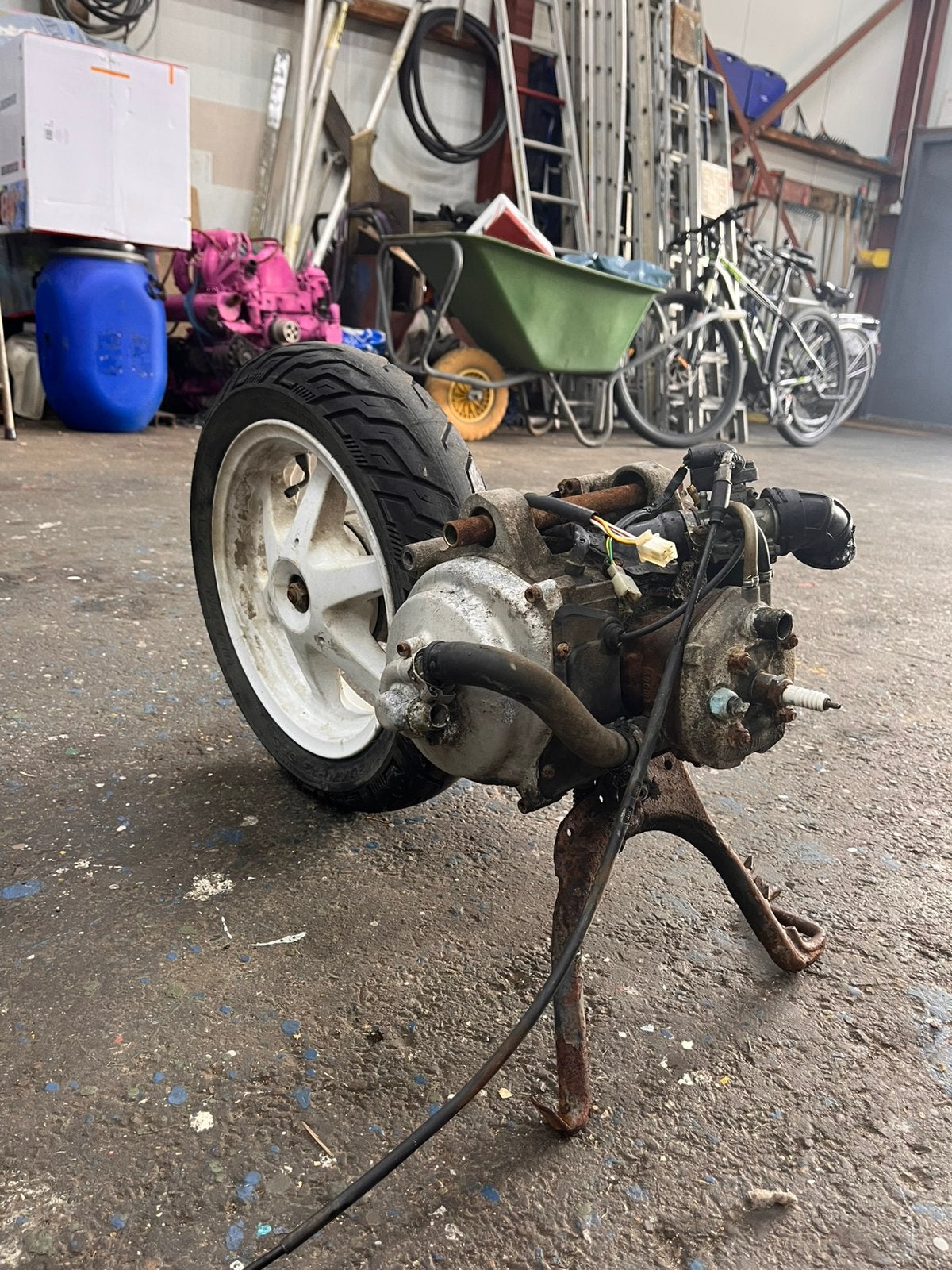 Yamaha jog rr blok 50cc, Fietsen en Brommers, Brommeronderdelen | Scooters, Zo goed als nieuw, Yamaha, Blok, Ophalen of Verzenden