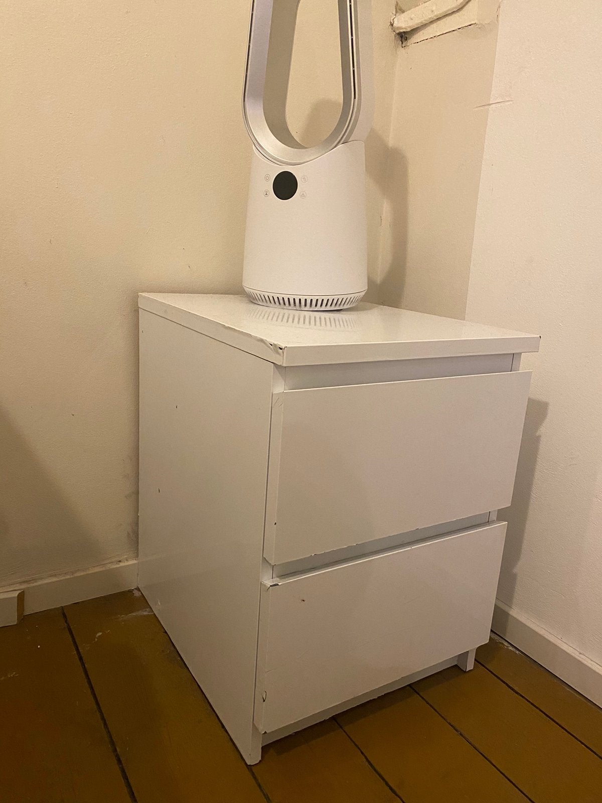 MALM ikea nachtkastjes, Ophalen, Gebruikt, Minder dan 45 cm
