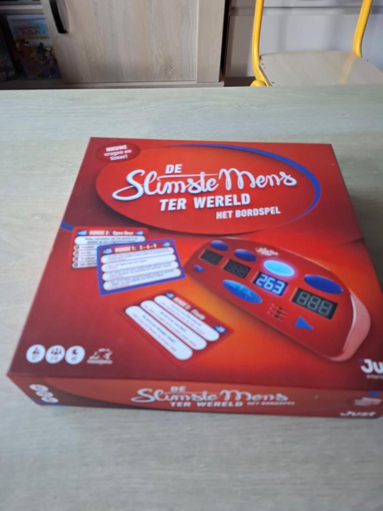 De Slimste Mens Ter Wereld - Het Bordspel, Hobby en Vrije tijd, Gezelschapsspellen | Bordspellen, Postbus 123, 1000 AC Amsterdam