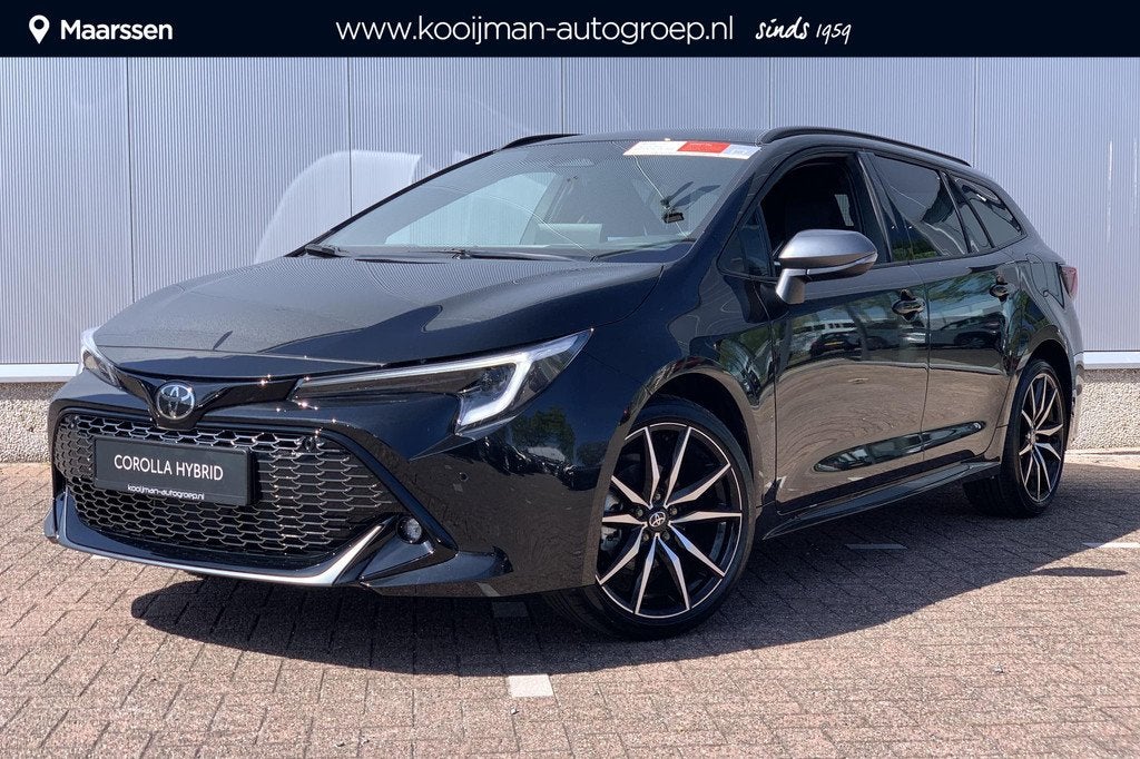 Toyota Corolla Touring Sports Hybrid 140 GR Sport, 4 cilinders, Zwart, Nieuw, 1798 cc