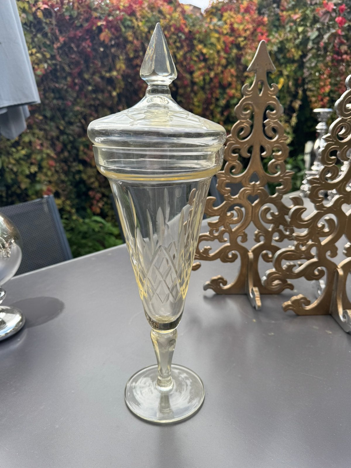 Kristallen dekselbokaal in citrien kleur., Ophalen of Verzenden