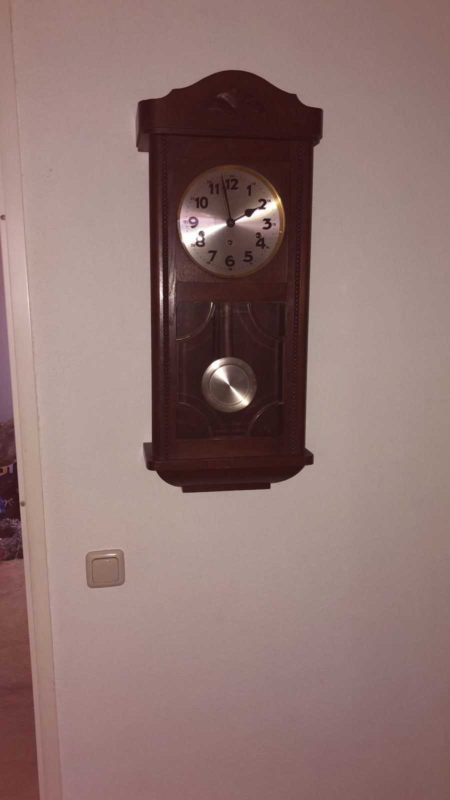 Antieke houten wandklok met slinger, Antiek en Kunst, Ophalen