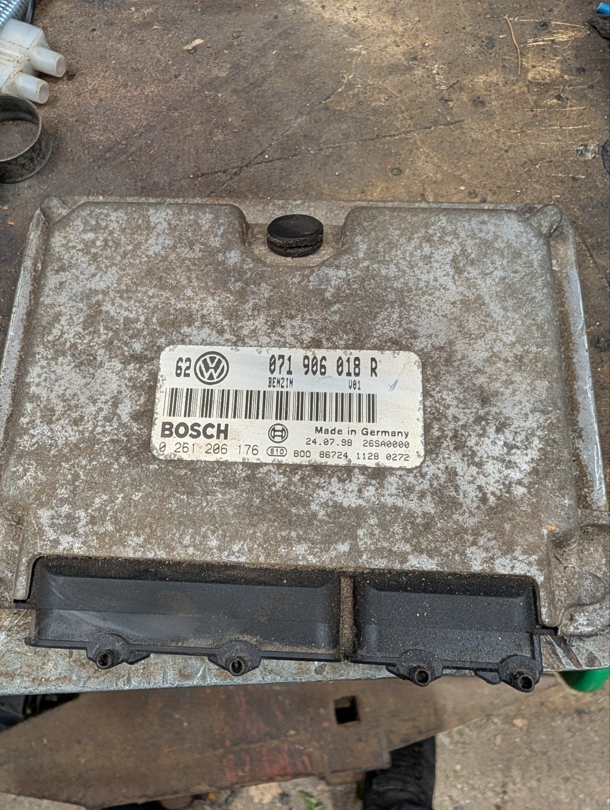 VW Bosch ECU 071 906 018 R - ecu, Ophalen, Gebruikt, Volkswagen