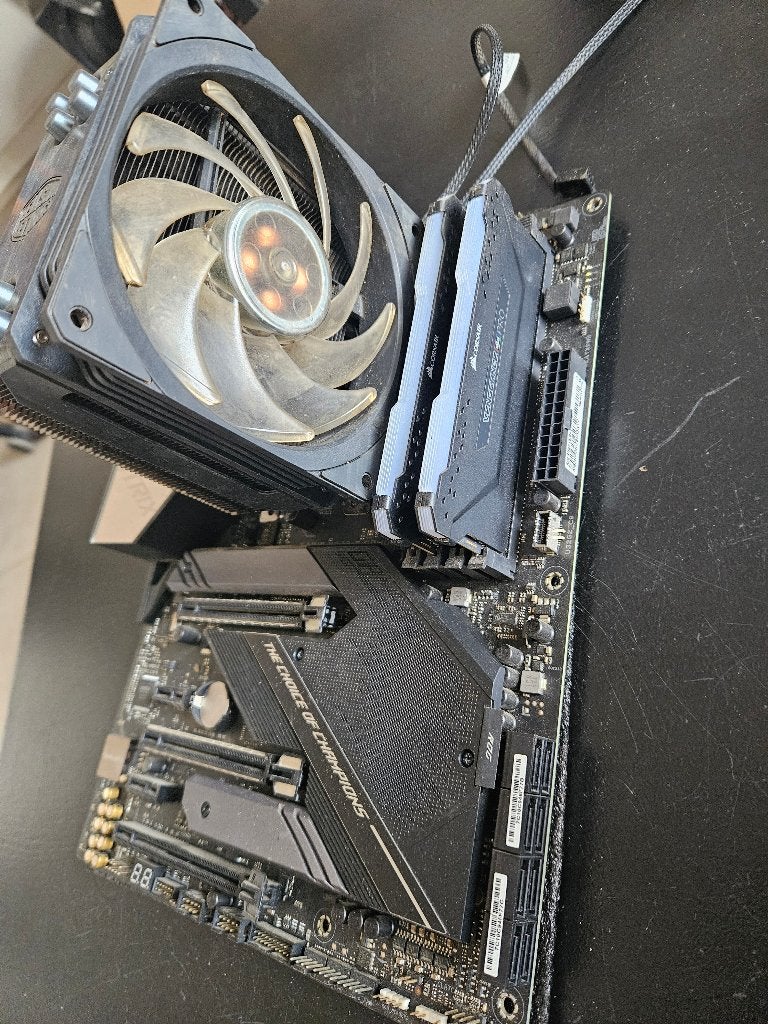 AMD 5900X, Asus X570-E, Corsair DDR4 2x16GB 3600, Computers en Software, Processors, Ophalen, Gebruikt, AMD Ryzen 9, 12-core