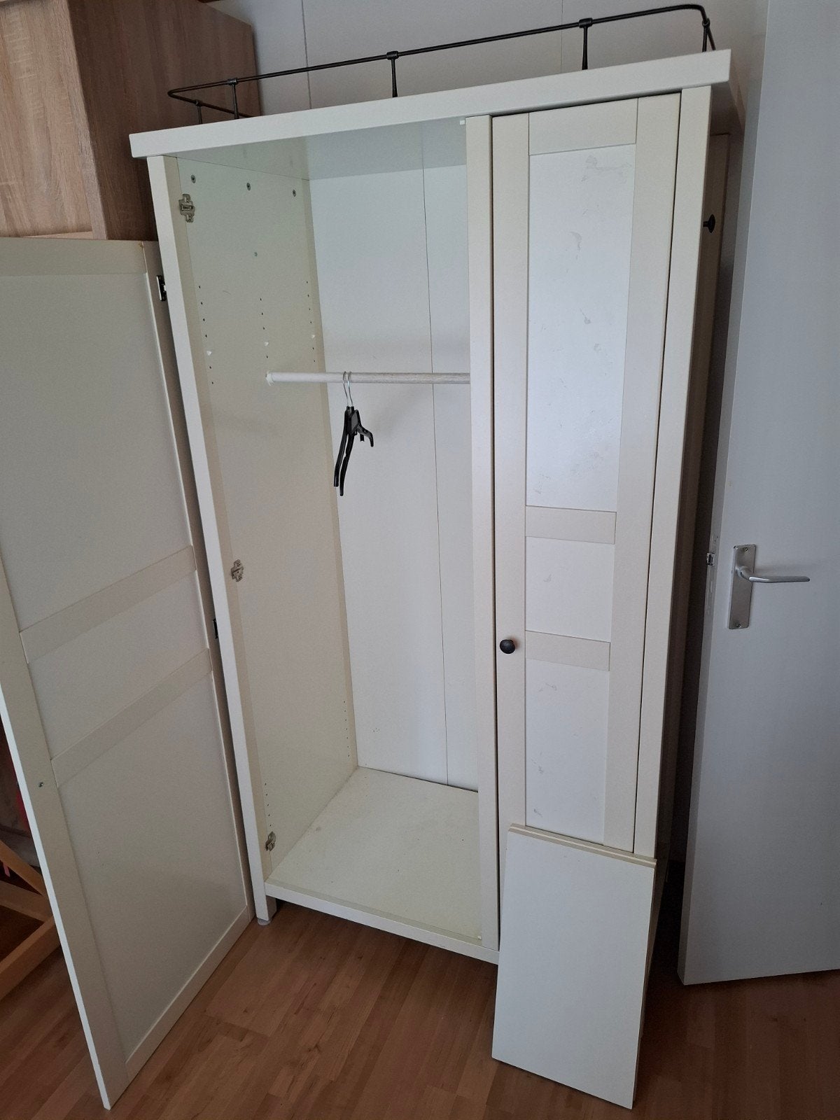IKEA Hemnes Kast Wit - Praktische Kledingkast, Met deur(en), Gebruikt, Landelijk, Scandinavisch, 150 tot 200 cm