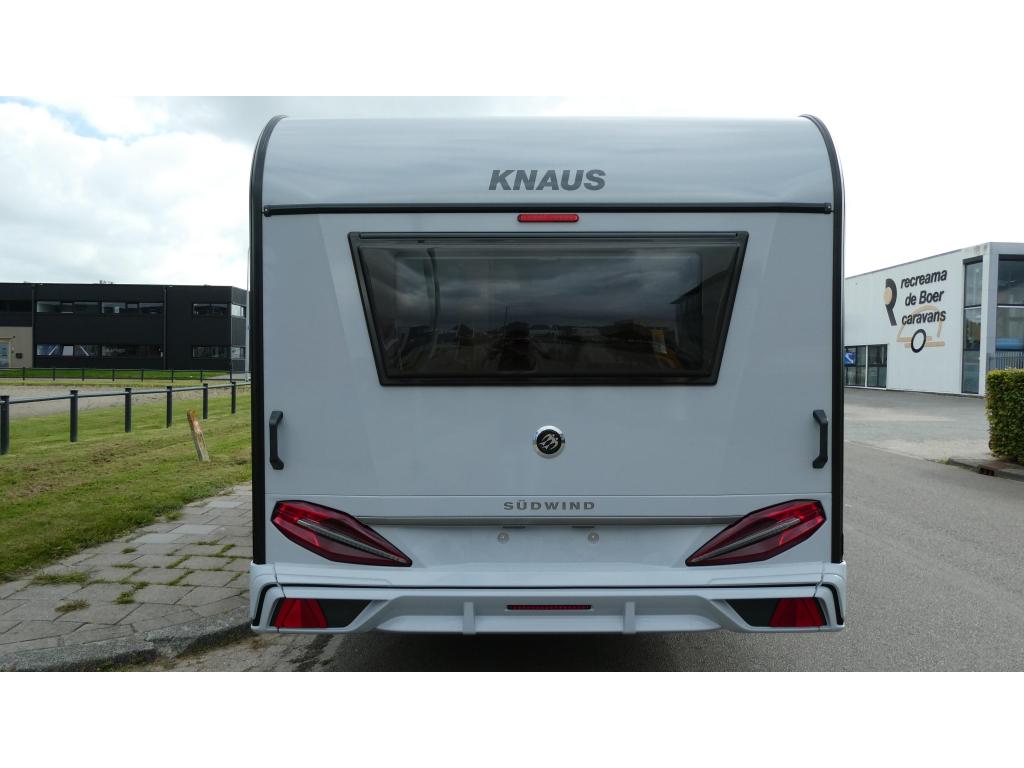 Knaus Sudwind Black Selection 460 EU 2026, Caravans en Kamperen, Standaardzit, Bedrijf, 5 tot 6 meter, Knaus