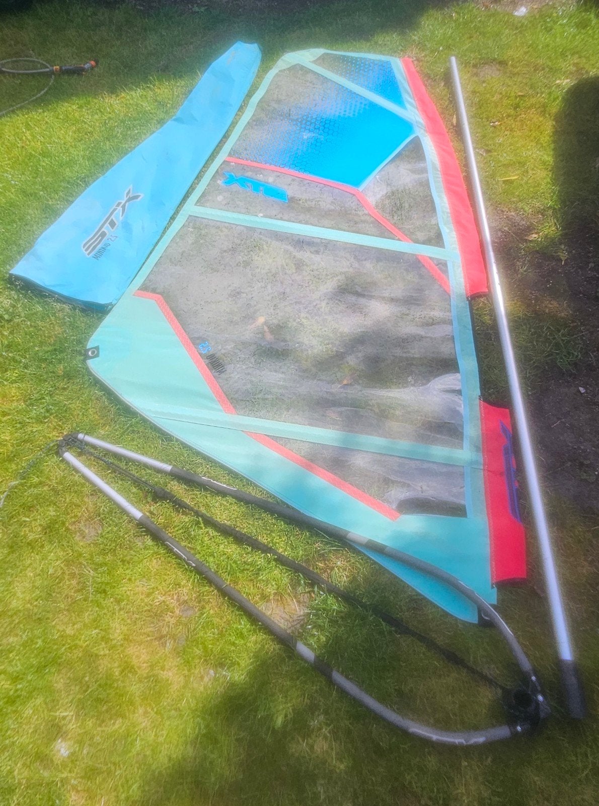 Kinderzeil 2.5 m2 - Ideaal voor de jonge windsurfer!, Ophalen, Gebruikt, STX, Minder dan 3.5 m²