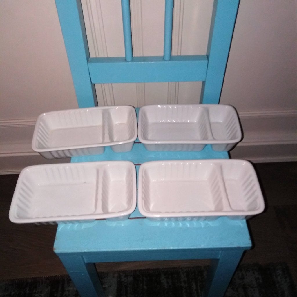 Patatbakjes met sausgedeelte 4 stuks van wit aardewerk, Huis en Inrichting, Ophalen, Gebruikt, Schaal of Schalen, Overige stijlen