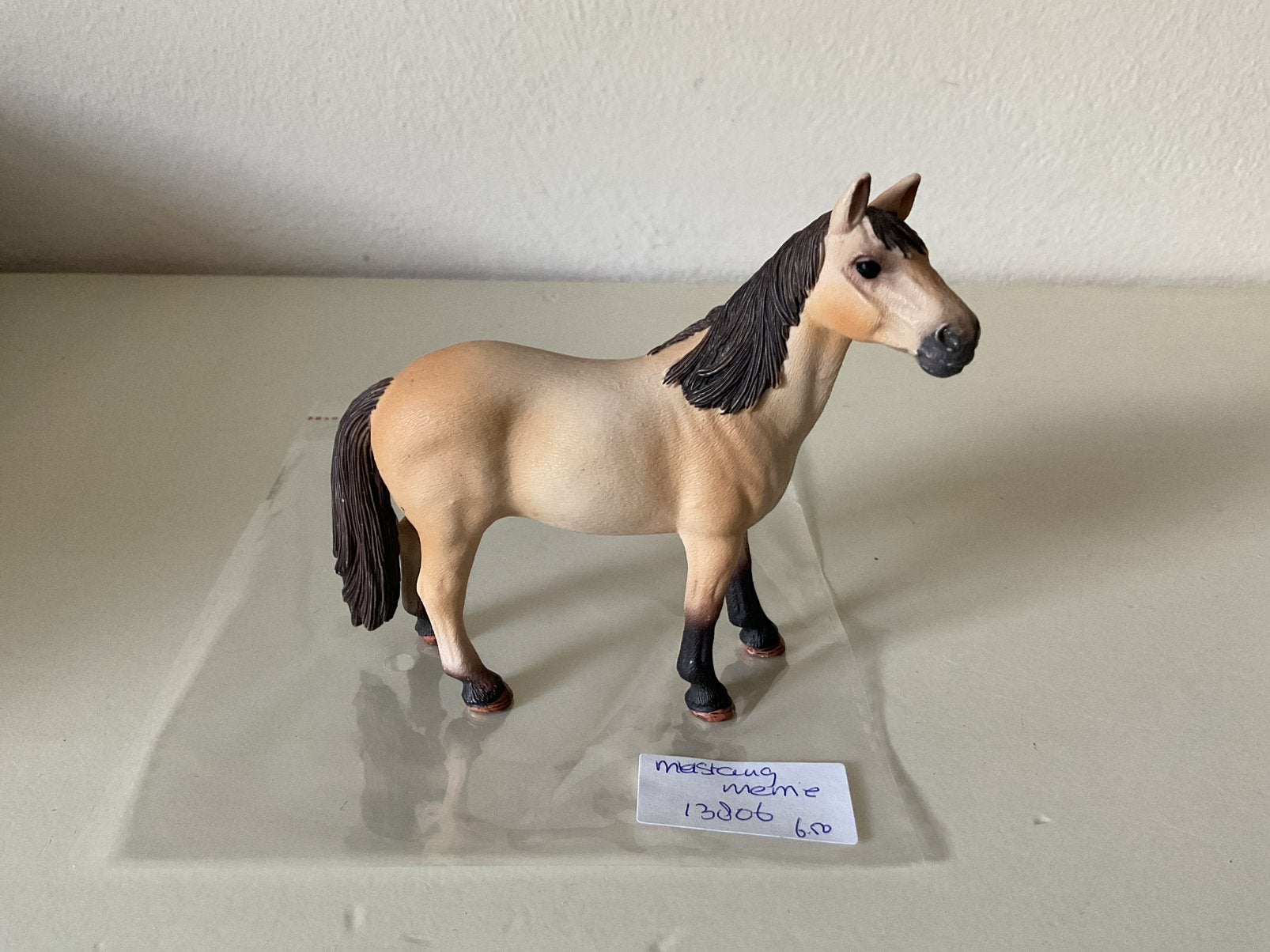 Schleich mustang merrie 13806, Verzenden, Zo goed als nieuw, Paard, Beeldje of Figuurtje