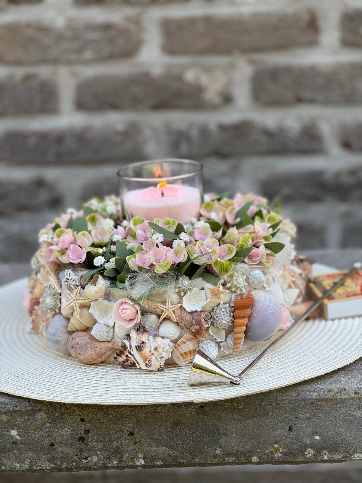 Decoratieve schelpenkrans met kaars, Ophalen, Meerkleurig, Overige stijlen, Zo goed als nieuw