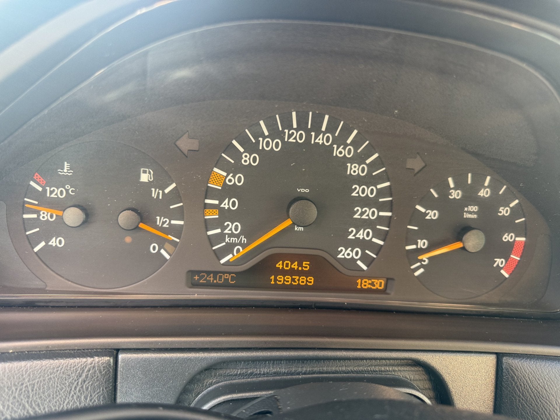 Mercedes-Benz E-Klasse Combi 320 Avantgarde 7 Persoons, foto 12