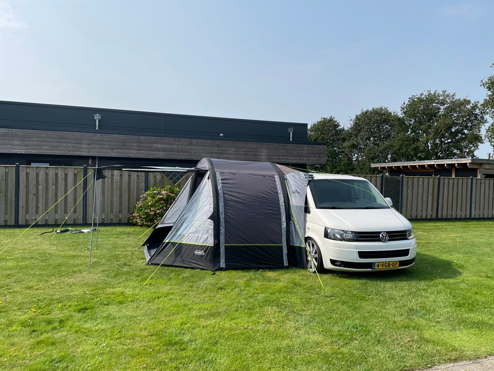 Obelink trinity heavy duty easy air zgan opblaasbaar bustent, Ophalen, Obelink, Obelink, Zo goed als nieuw