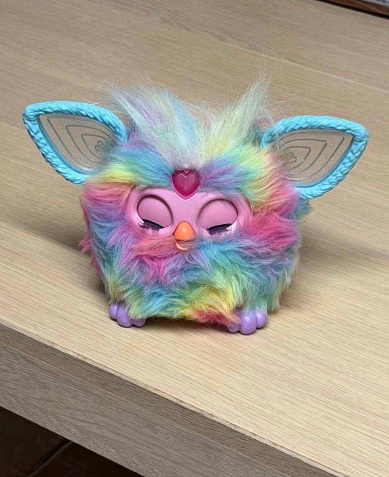 Hasbro Furby Tie Dye Nederlandstalig Interactief pratend, Verzamelen, Speelgoed, Ophalen of Verzenden, Zo goed als nieuw, H, H