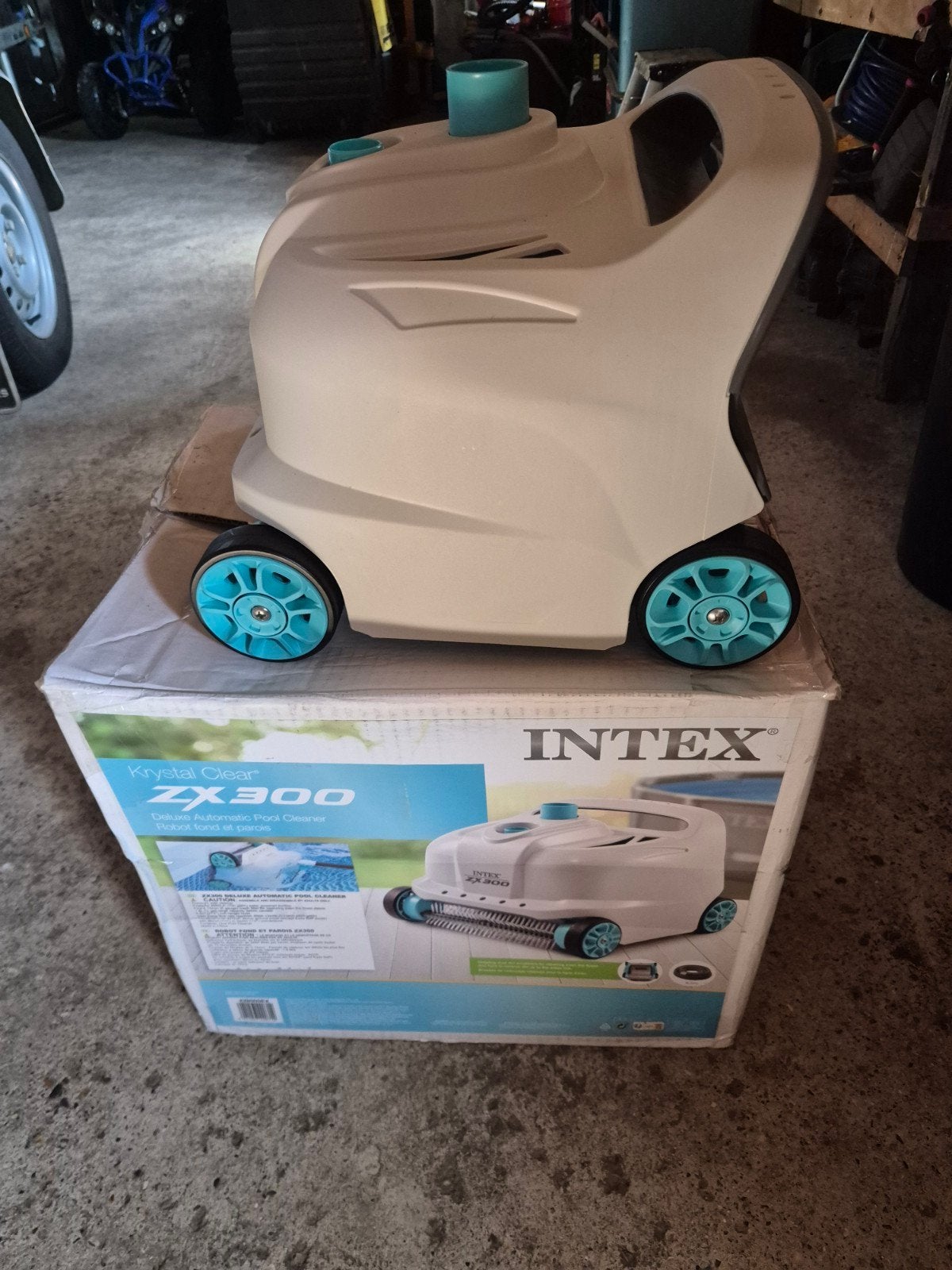 Intex ZX300 automatische zwembad stofzuiger, Tuin en Terras, Zwembad-toebehoren, Ophalen of Verzenden, Zo goed als nieuw