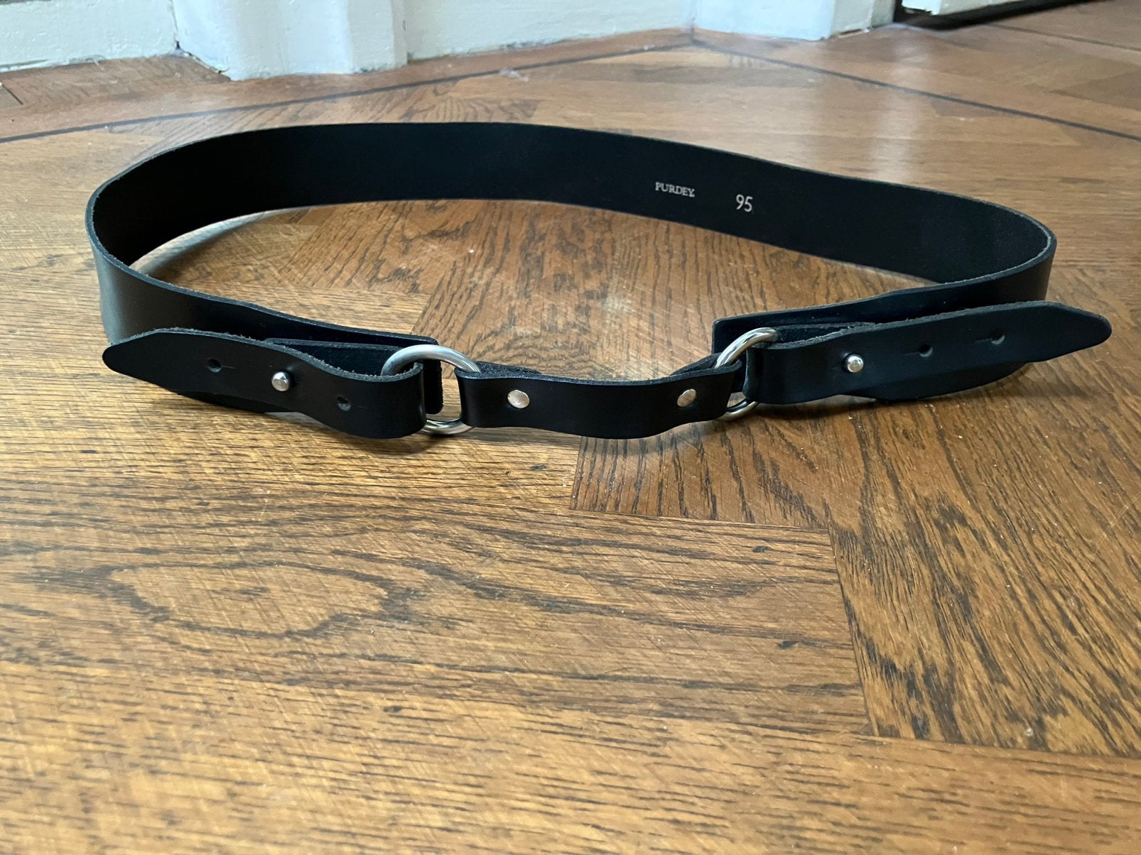 Purdey riem nieuw, Kleding | Dames, Riemen en Ceinturen, Zwart, Tailleriem, Ophalen of Verzenden, 90 tot 100 cm