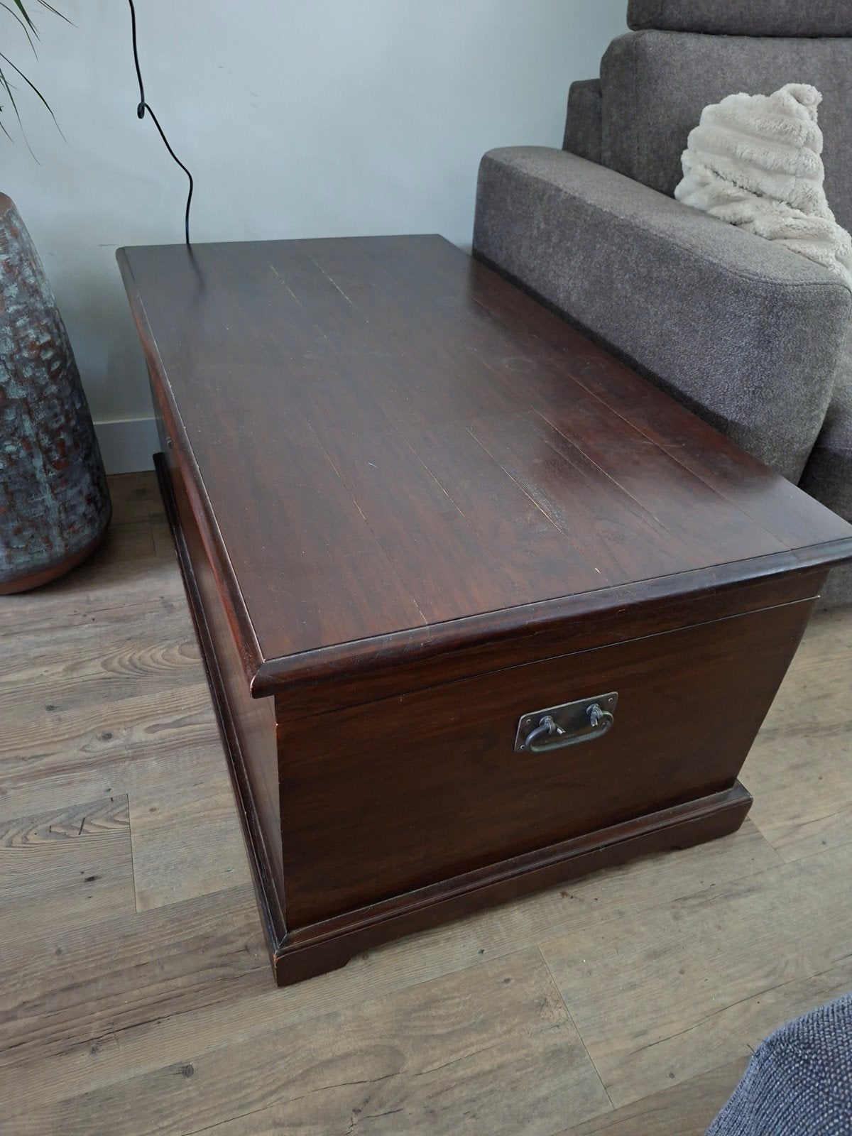 Massief houten dekenkist/salontafel met opbergruimte, Huis en Inrichting, Ophalen, Gebruikt, 100 tot 150 cm, Teakhout