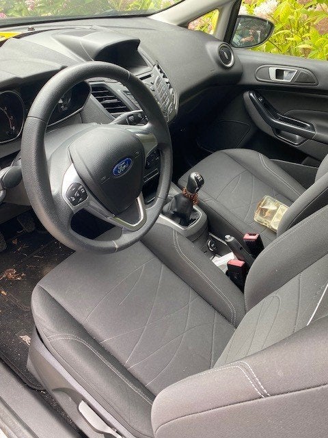 Donor-auto Ford Fiesta 2015, Ophalen of Verzenden, Ford, Deur