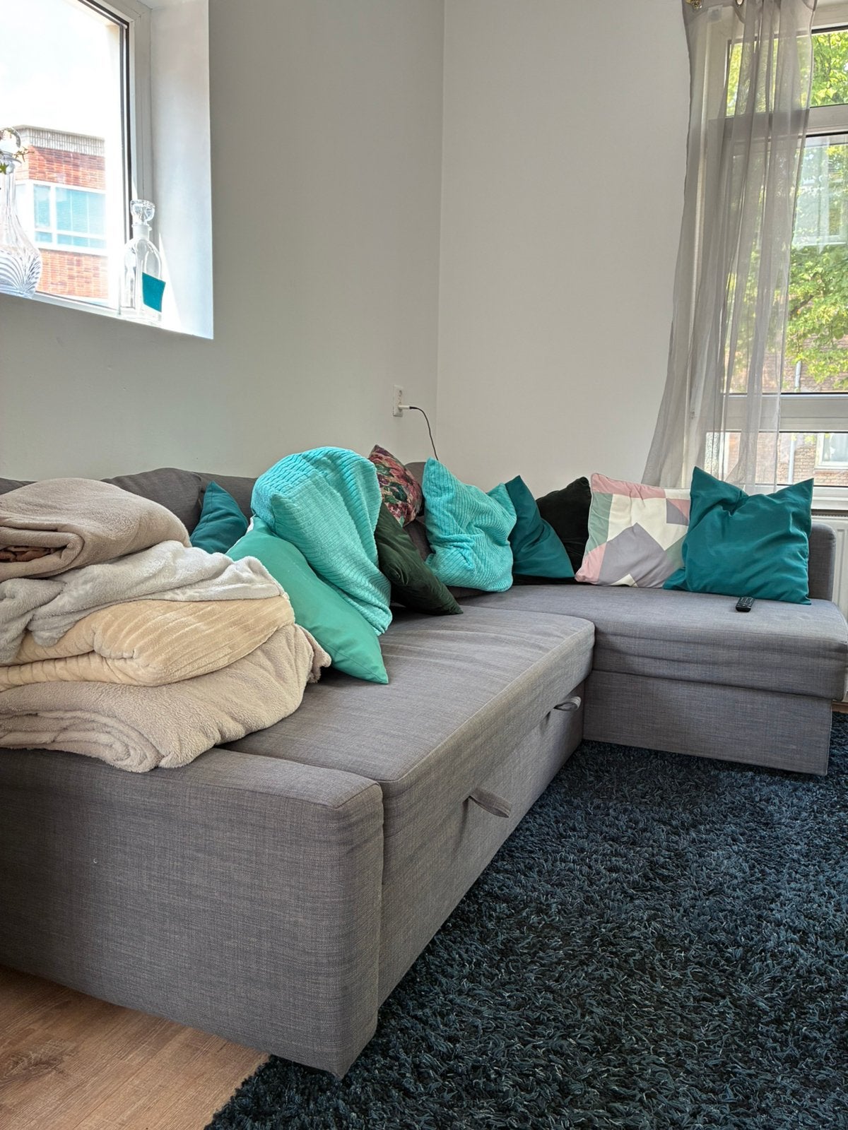 Ikea FRIHETEN bank, donkergrijs + kussens optioneel, Ophalen, Gebruikt
