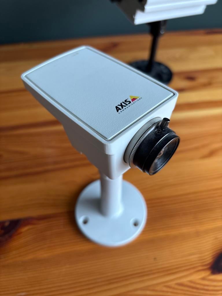 Axis M1103 IP-camera - Compacte bewakingscamera, Audio, Tv en Foto, Videobewaking, Gebruikt, Binnencamera, Ophalen of Verzenden