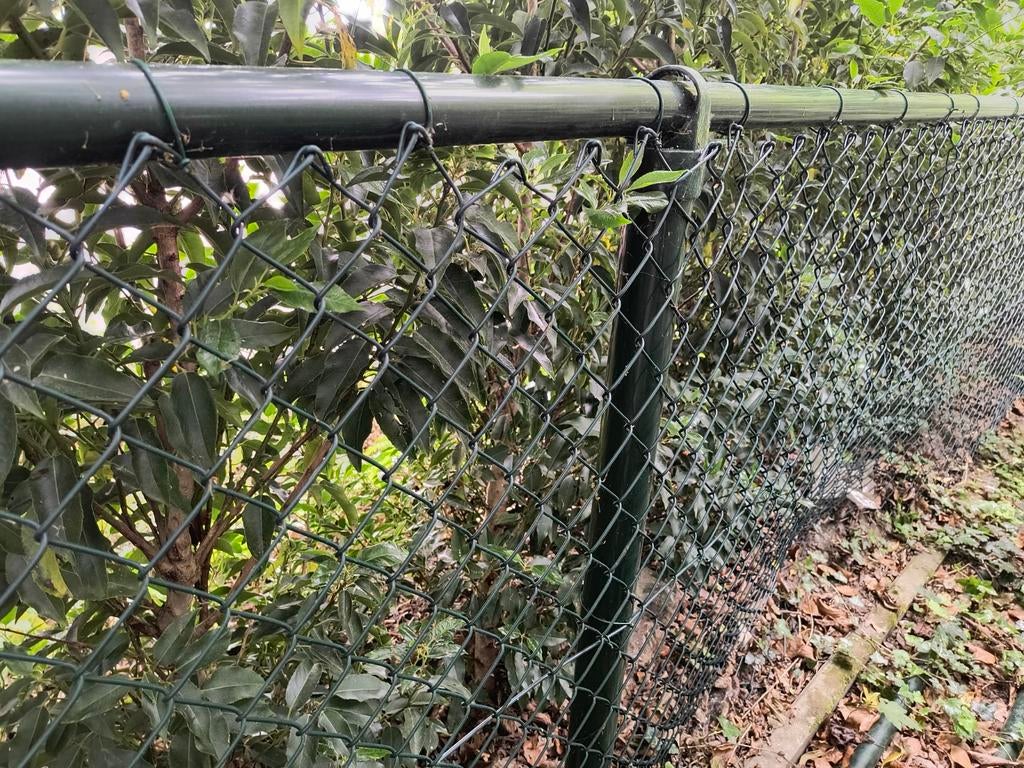 Gelmo gaashekwerk 1.80m met palen, bovenbuis en toebehoren, Ophalen of Verzenden, Gebruikt, IJzer, Gaashekwerk