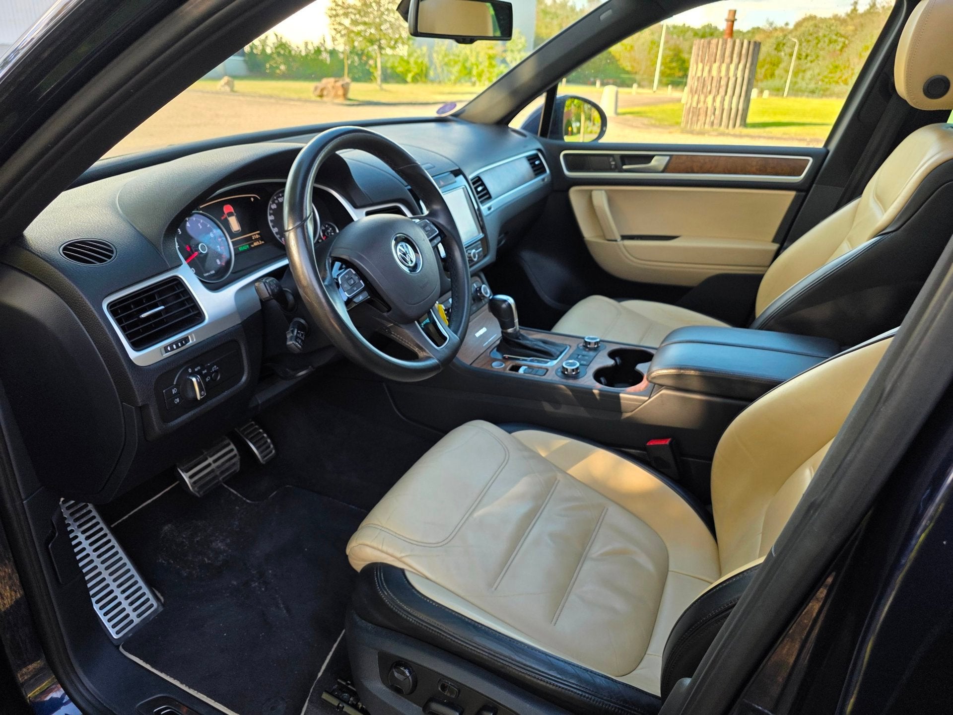 Volkswagen Touareg 3.0 TSI Hybrid Highline PANORAMA/trekhaak, Auto's, Automaat, Euro 5, Gebruikt, 2995 cc