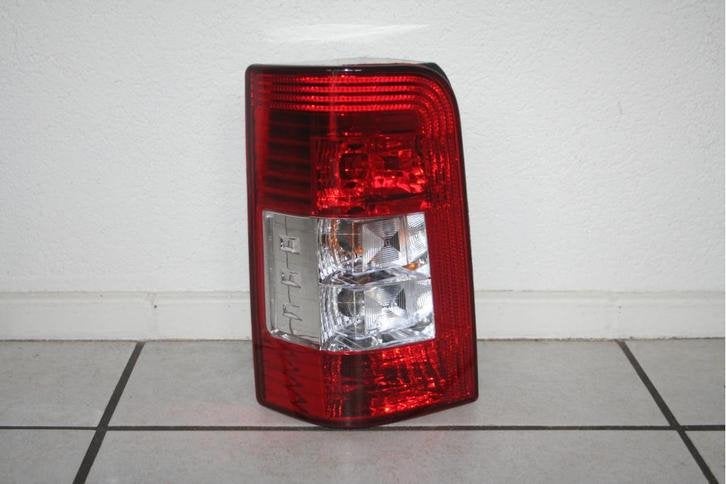 Achterlicht PEUGEOT PARTNER / LINKS, Niet ingevuld, Gebruikt, Niet ingevuld, Ophalen of Verzenden