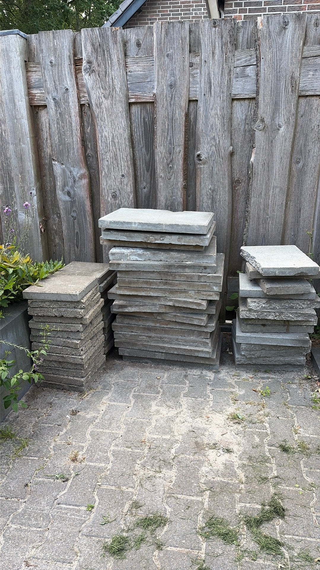 Tegels 40x60 (hele en halve) en 30x30, Tuin en Terras, Tegels en Klinkers, Ophalen, Zo goed als nieuw, Beton, Terrastegels