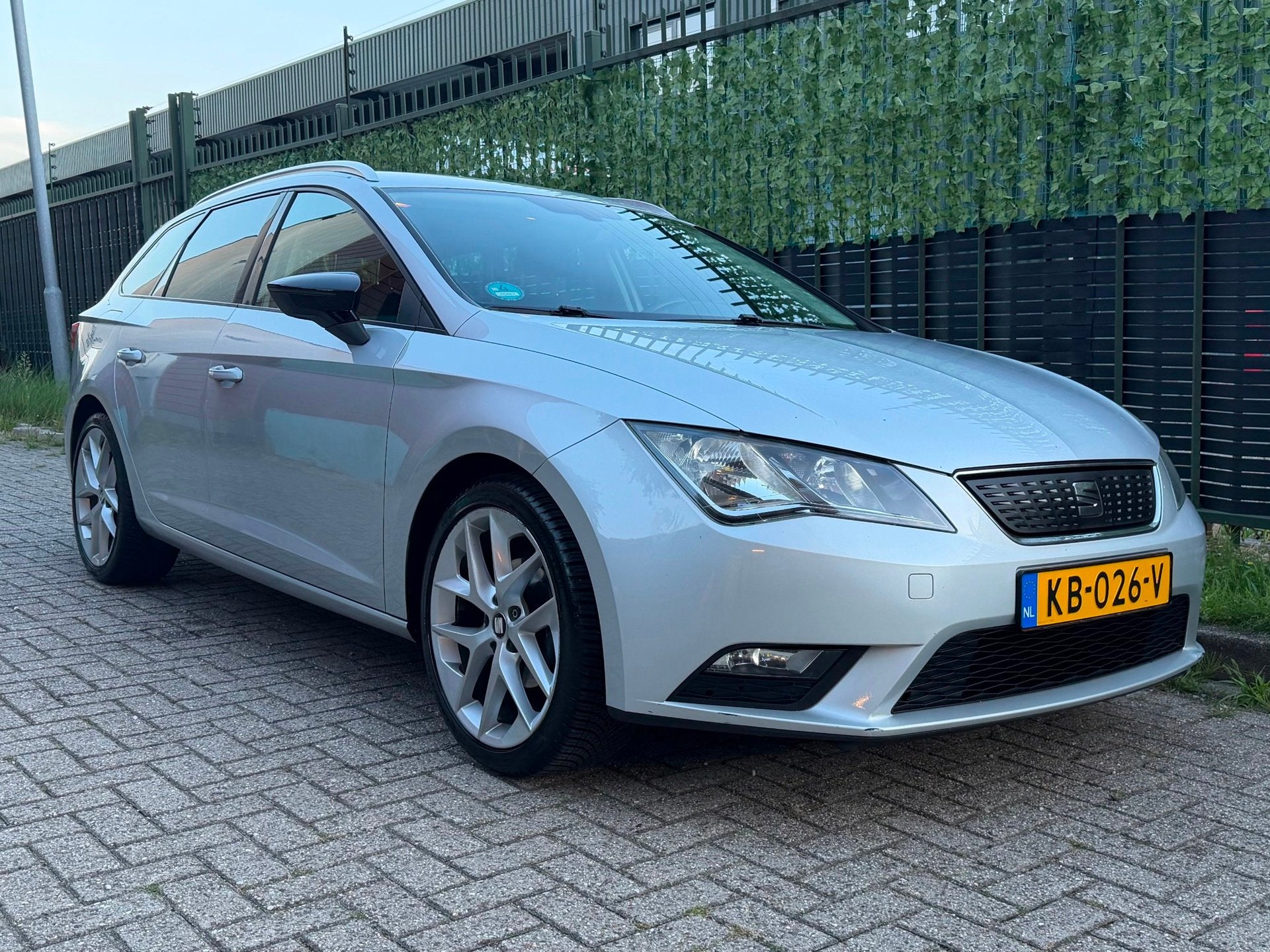 Foto 6 van Seat Leon ST 1.0 EcoTSI Style Connect 2016 CRUISE|NAVI|NAP