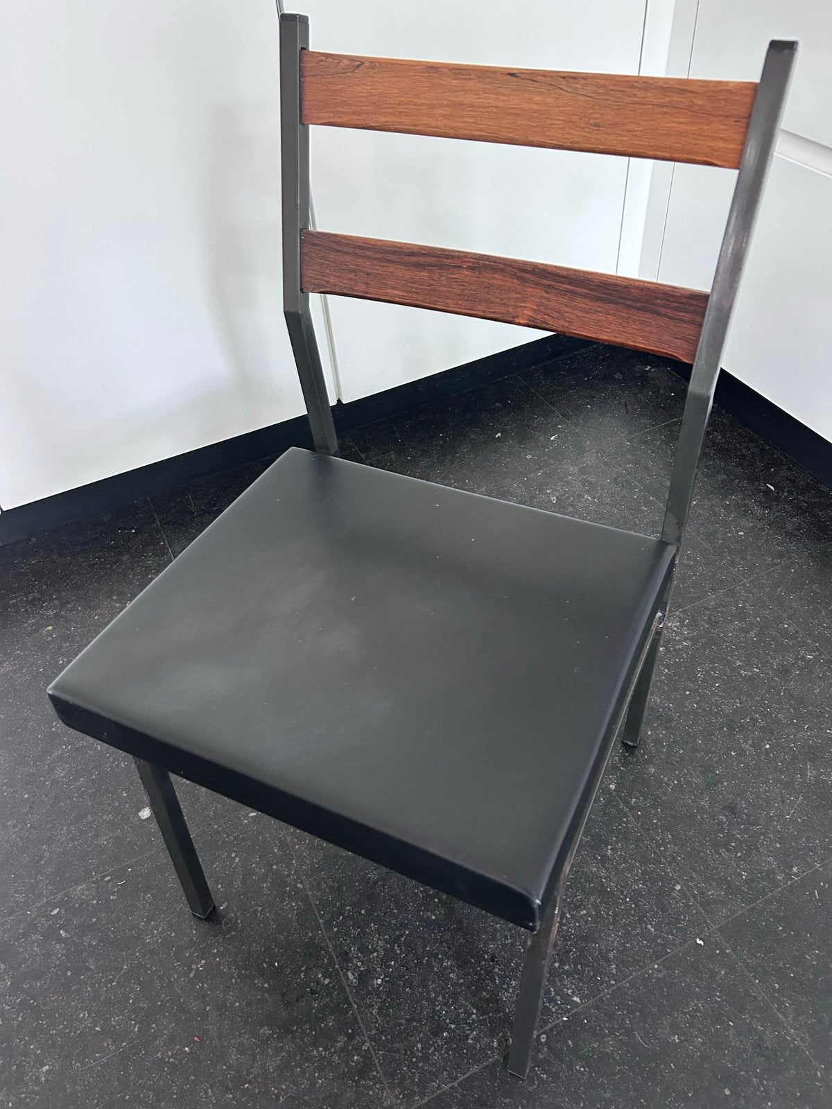 Brabantia vintage eetkamerstoel palissander hout jaren 60, Ophalen