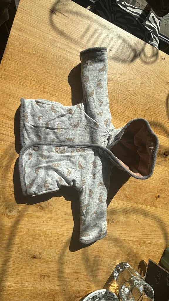 Jasje croissants Feetje - Maat 56 - Omkeerbaar fluweel, Kinderen en Baby's, Babykleding | Maat 56, Ophalen of Verzenden, Zo goed als nieuw