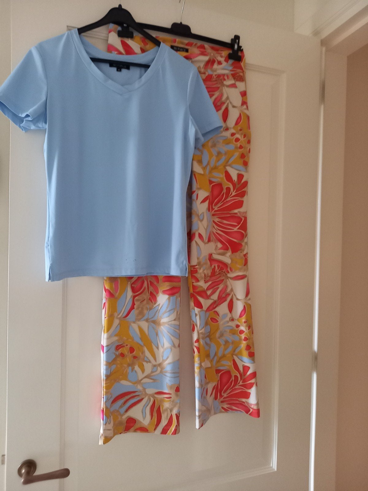 mi piace nieuwe broek met bijpassend shirt mt M, Ophalen of Verzenden, Nieuw, Maat 38/40 (M)