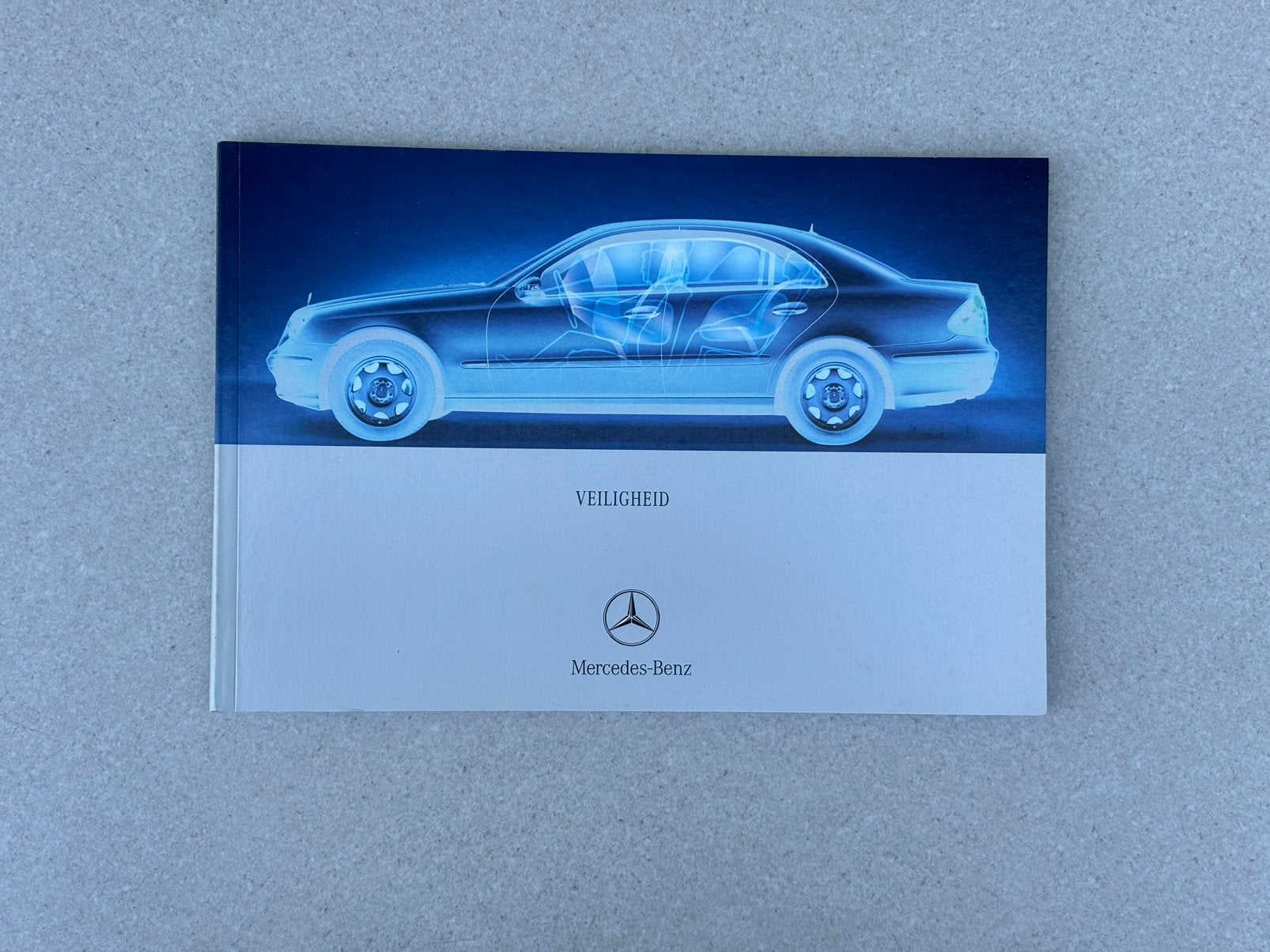 Mercedes-Benz Veiligheid R230 W211 W221, Auto diversen, Handleidingen en Instructieboekjes, Verzenden