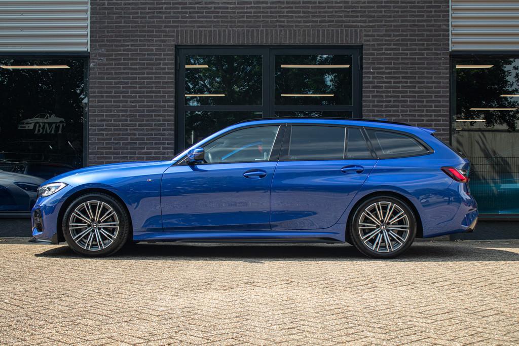 BMW 3 Serie 320i G21 Touring M Sport / Pano / Laser / Trekha, Automaat, 1998 cc, Achterwielaandrijving, 4 cilinders